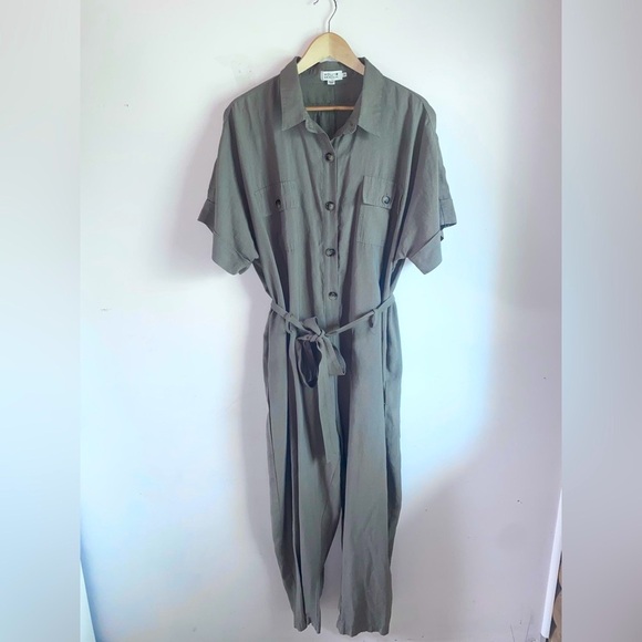 MOLLY BRACKEN Khaki Utility Jumpsuit - Picture 3 of 5